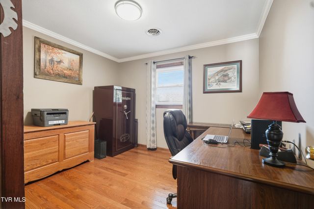 484 Duff Circle, Castlewood, VA 24224