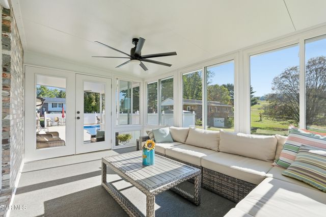 484 Duff Circle, Castlewood, VA 24224