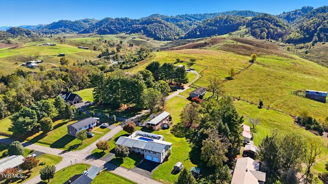 484 Duff Circle, Castlewood, VA 24224