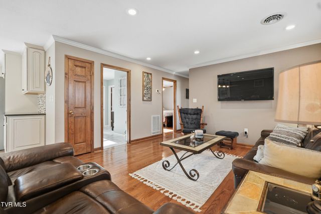 484 Duff Circle, Castlewood, VA 24224