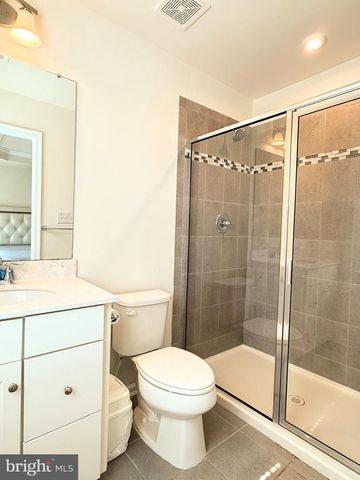 132 MULBERRY DR, Malvern, PA 19355