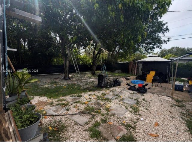 1650 NW 123rd Street, North Miami, FL 33167