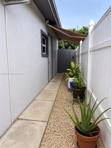 1650 NW 123rd Street, North Miami, FL 33167