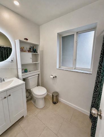 1650 NW 123rd Street, North Miami, FL 33167