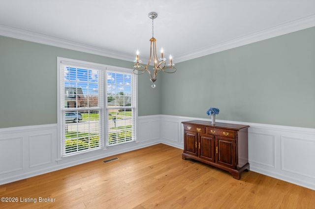 12 Autumn Hill Ct, Prospect, KY 40059