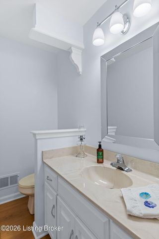 12 Autumn Hill Ct, Prospect, KY 40059