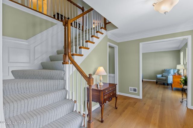 12 Autumn Hill Ct, Prospect, KY 40059