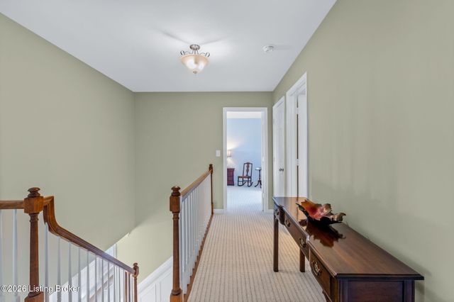 12 Autumn Hill Ct, Prospect, KY 40059