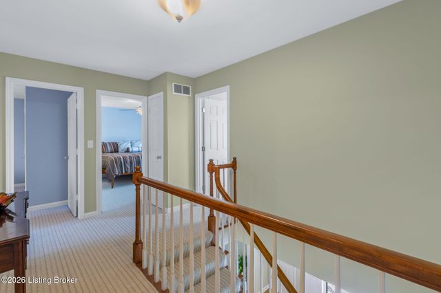 12 Autumn Hill Ct, Prospect, KY 40059