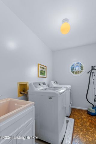 12 Autumn Hill Ct, Prospect, KY 40059