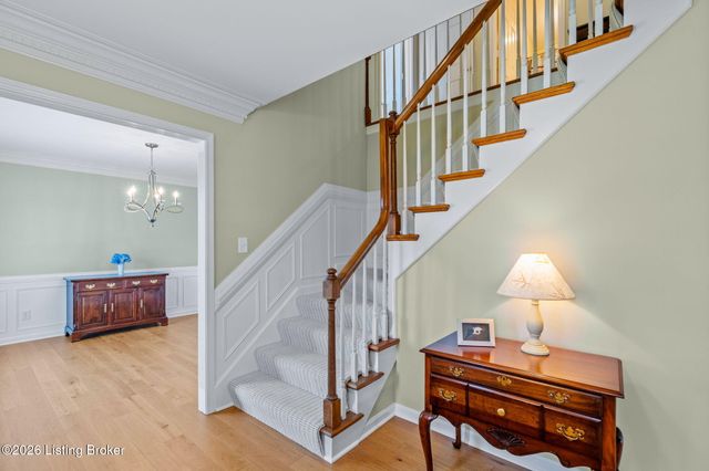 12 Autumn Hill Ct, Prospect, KY 40059