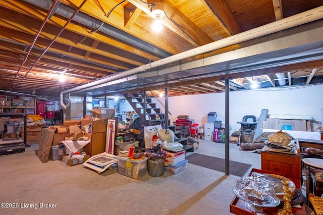 12 Autumn Hill Ct, Prospect, KY 40059