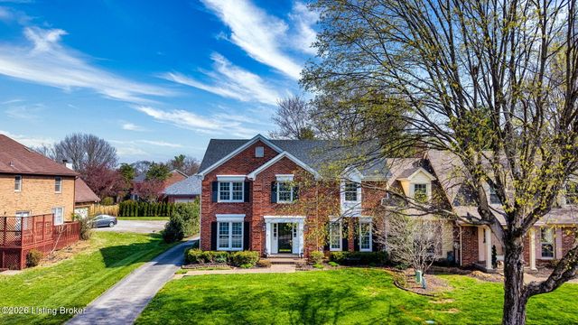 12 Autumn Hill Ct, Prospect, KY 40059