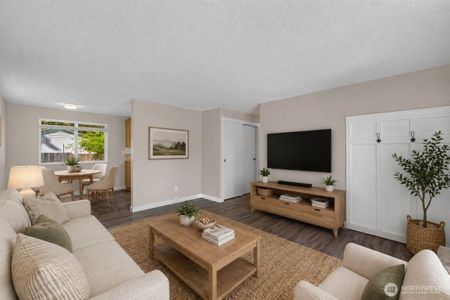 30141 3rd Place SW, Federal Way, WA 98023