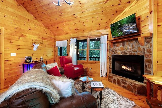 1564 Big Ben Road, Ellijay, GA 30540