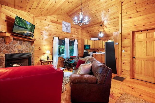 1564 Big Ben Road, Ellijay, GA 30540