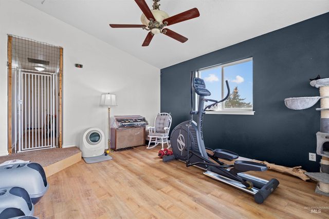 6600 SW Jarvis Drive, Mountain Home, ID 83647