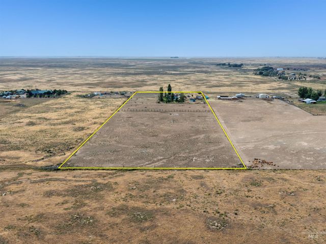6600 SW Jarvis Drive, Mountain Home, ID 83647