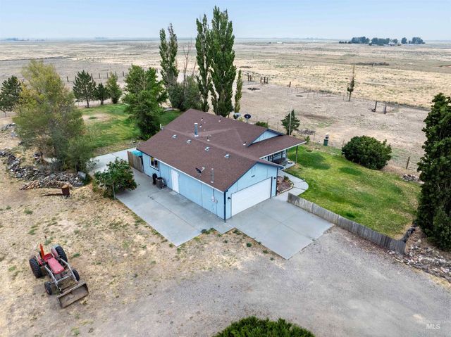 6600 SW Jarvis Drive, Mountain Home, ID 83647