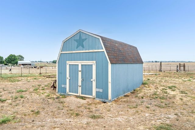 6600 SW Jarvis Drive, Mountain Home, ID 83647