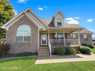 150 Crimson Creek Dr, Mt Washington, KY 40047