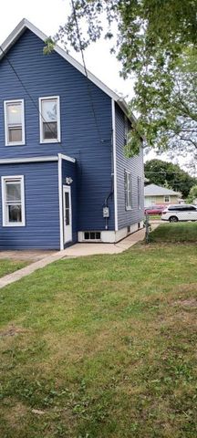 112 Washington Park, Waukegan, IL 60085