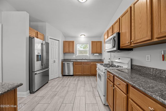 219 Bandon Drive, New Bern, NC 28562