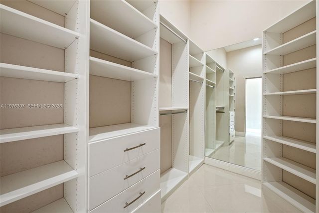 15962 SW 62nd St, Miami, FL 33193