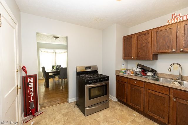 14221 Glenside Road, Cleveland, OH 44110