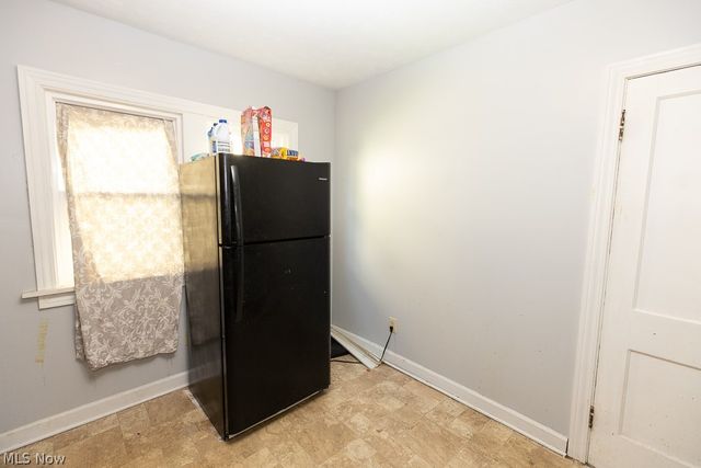 14221 Glenside Road, Cleveland, OH 44110
