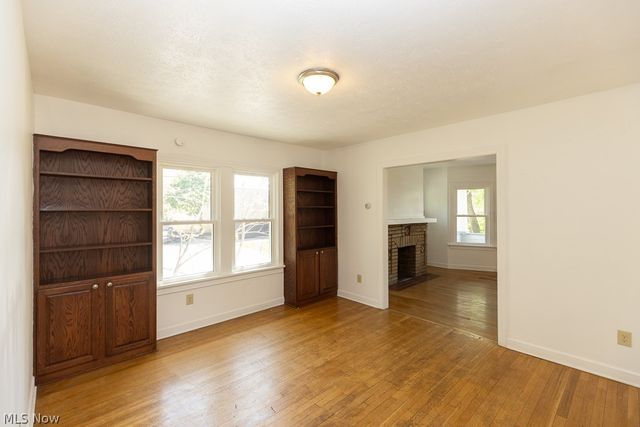 14221 Glenside Road, Cleveland, OH 44110