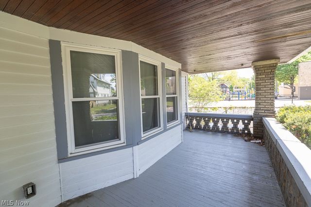 14221 Glenside Road, Cleveland, OH 44110