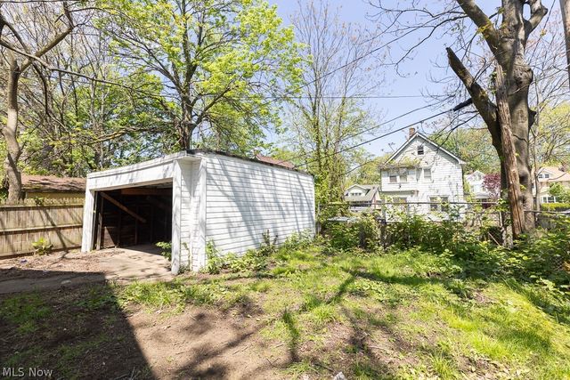 14221 Glenside Road, Cleveland, OH 44110
