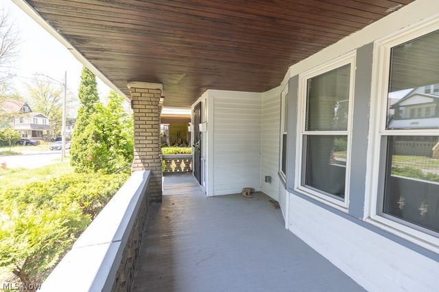 14221 Glenside Road, Cleveland, OH 44110