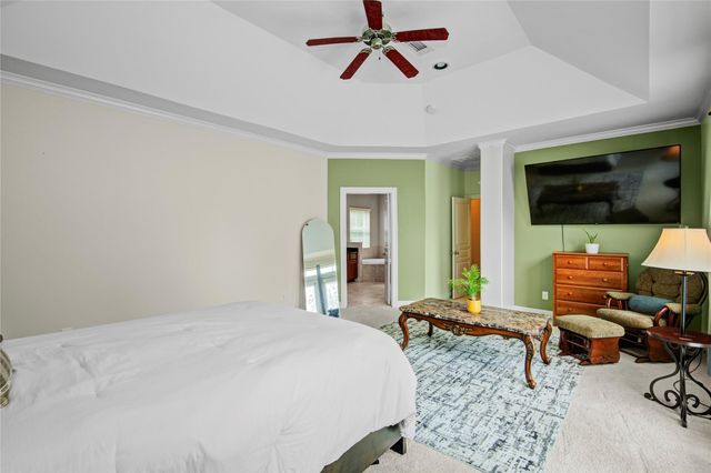 44 Versante Court, Houston, TX 77070