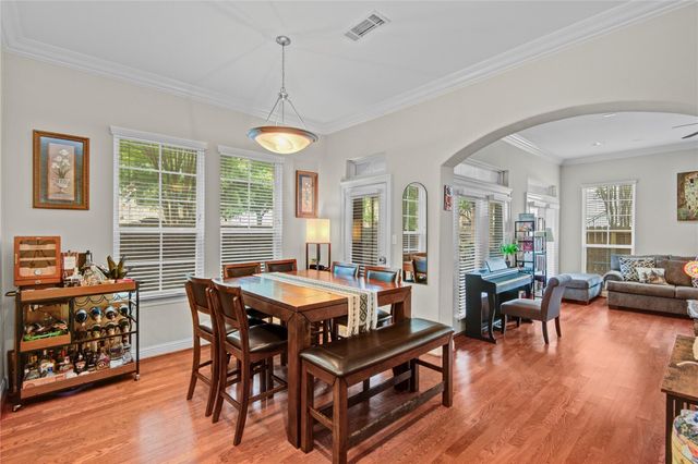 44 Versante Court, Houston, TX 77070