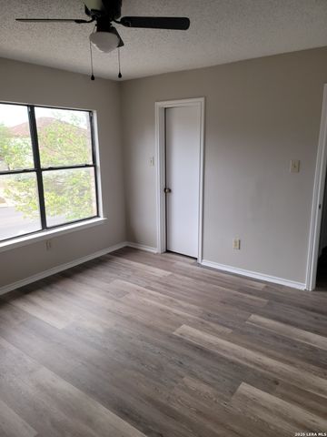 6551 Beech Trail, Converse, TX 78109