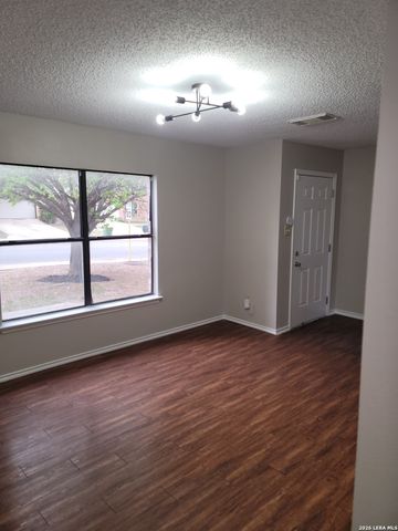 6551 Beech Trail, Converse, TX 78109