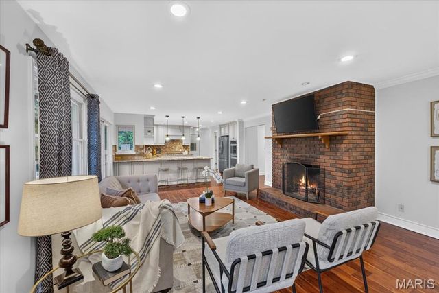 1821 Topping Road, St Louis, MO 63131