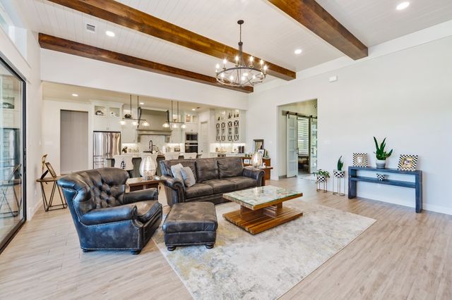 171 Rio Rancho Drive, Decatur, TX 76234