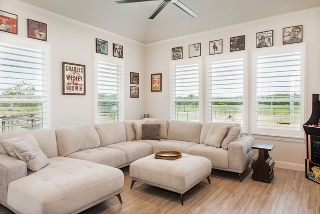 171 Rio Rancho Drive, Decatur, TX 76234
