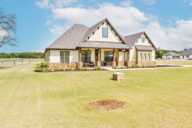 171 Rio Rancho Drive, Decatur, TX 76234