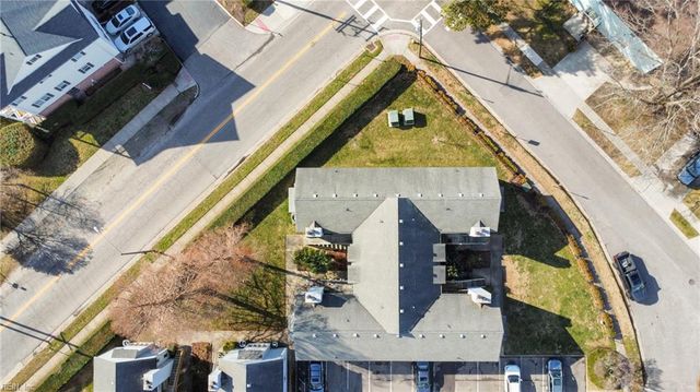 652 Pinewood DR, Virginia Beach, VA 23451