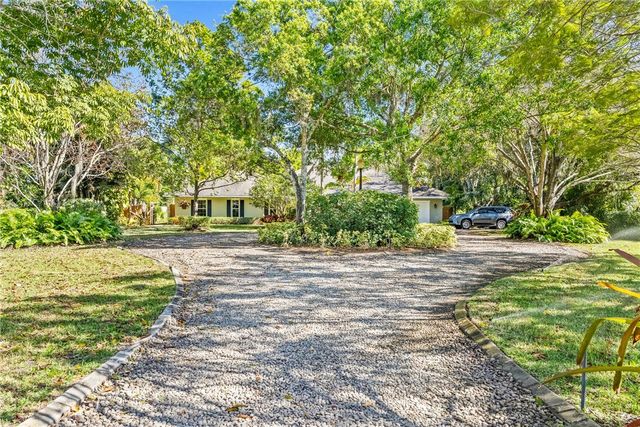 840 27th Avenue, Vero Beach, FL 32960
