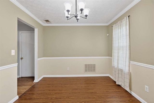 2792 Brandon Lake Drive, Snellville, GA 30039