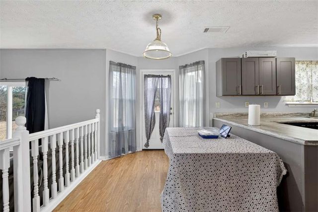 2792 Brandon Lake Drive, Snellville, GA 30039