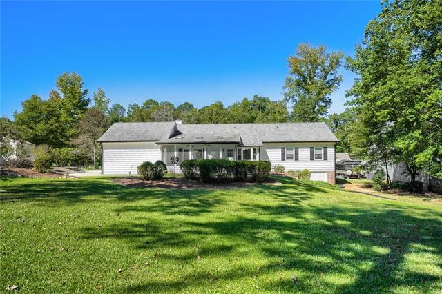 7270 Tara Drive, Villa Rica, GA 30180