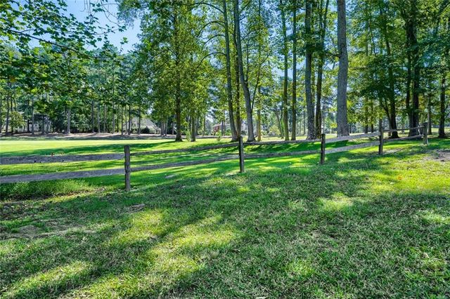 7270 Tara Drive, Villa Rica, GA 30180