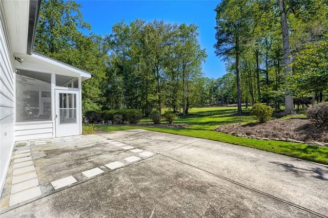 7270 Tara Drive, Villa Rica, GA 30180