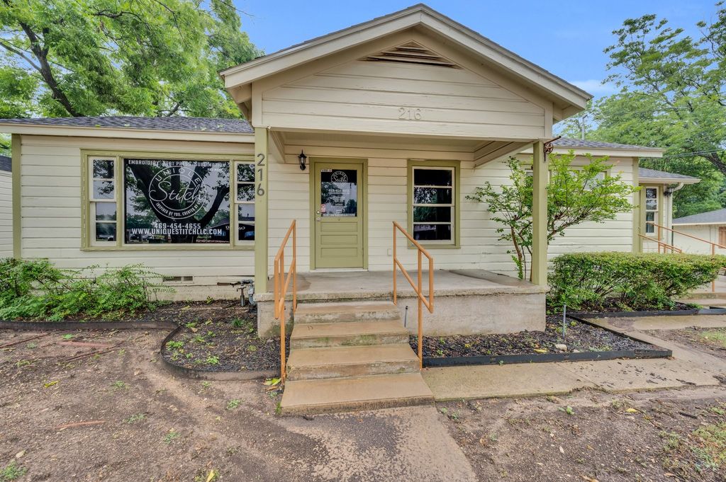 214 W Belt Line Road C, Cedar Hill, TX 75104 — photo 5